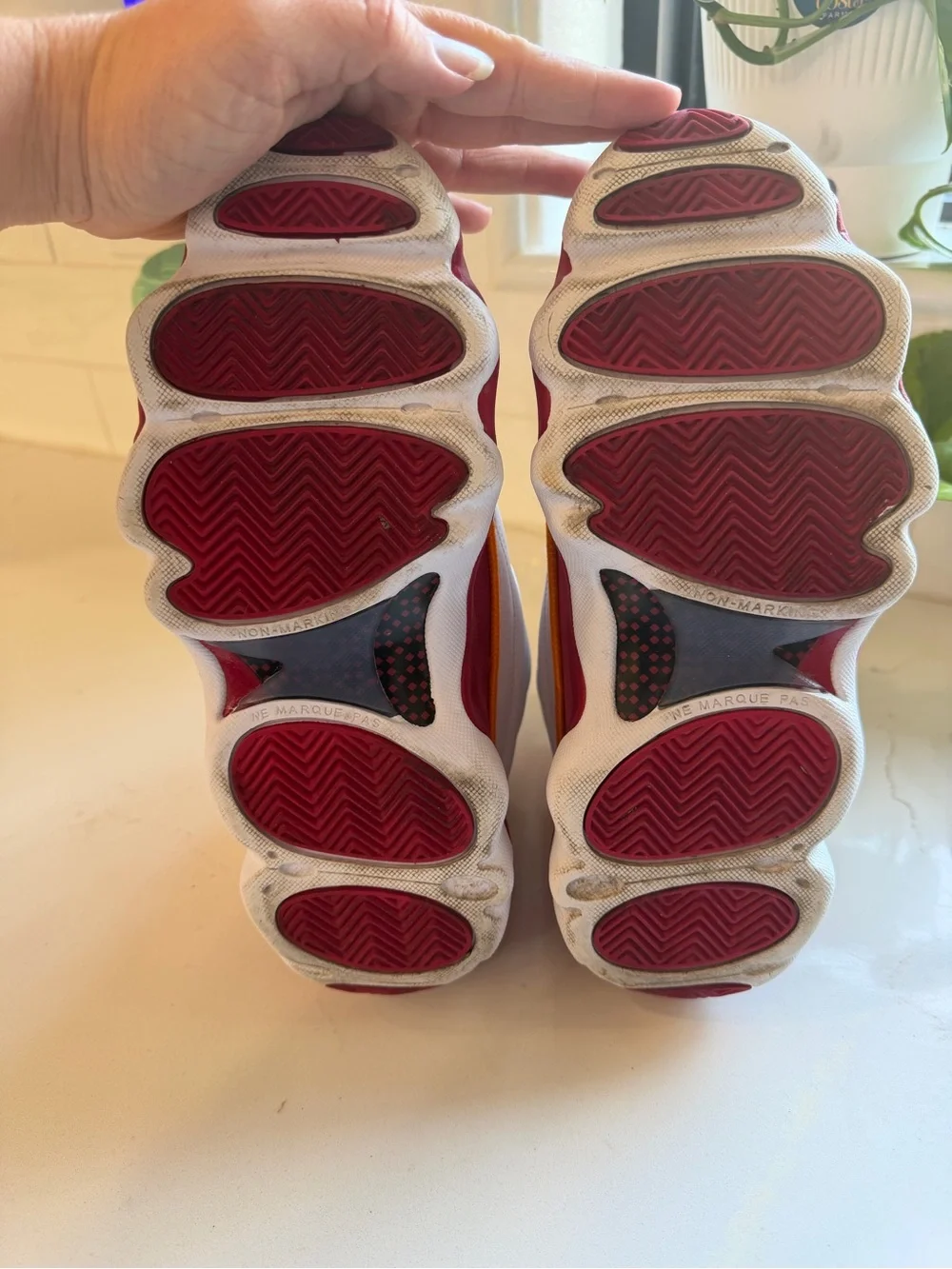 Air Jordan pro strong GS cardinal red basketball shoes youth 6